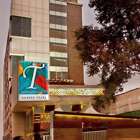 Treehouse Queens Pearl Gurgaon Exterior photo